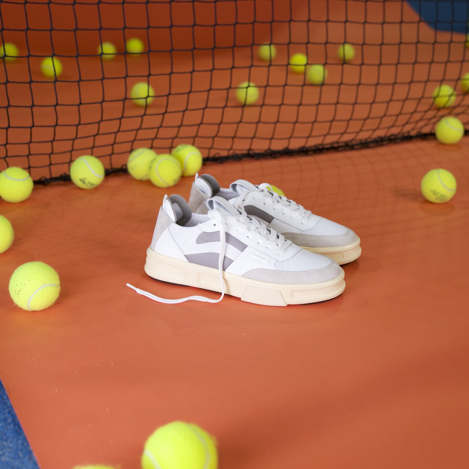 Scopri le Fessura sneakers perfette per Pasqua