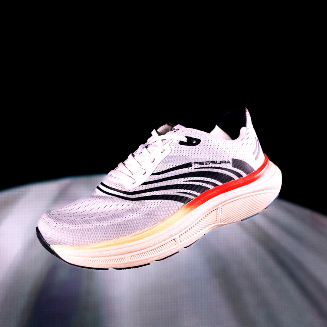 Men's Health: Fessura Speed 01, le scarpe da corsa e lifestyle nate nel cuore delle Marche