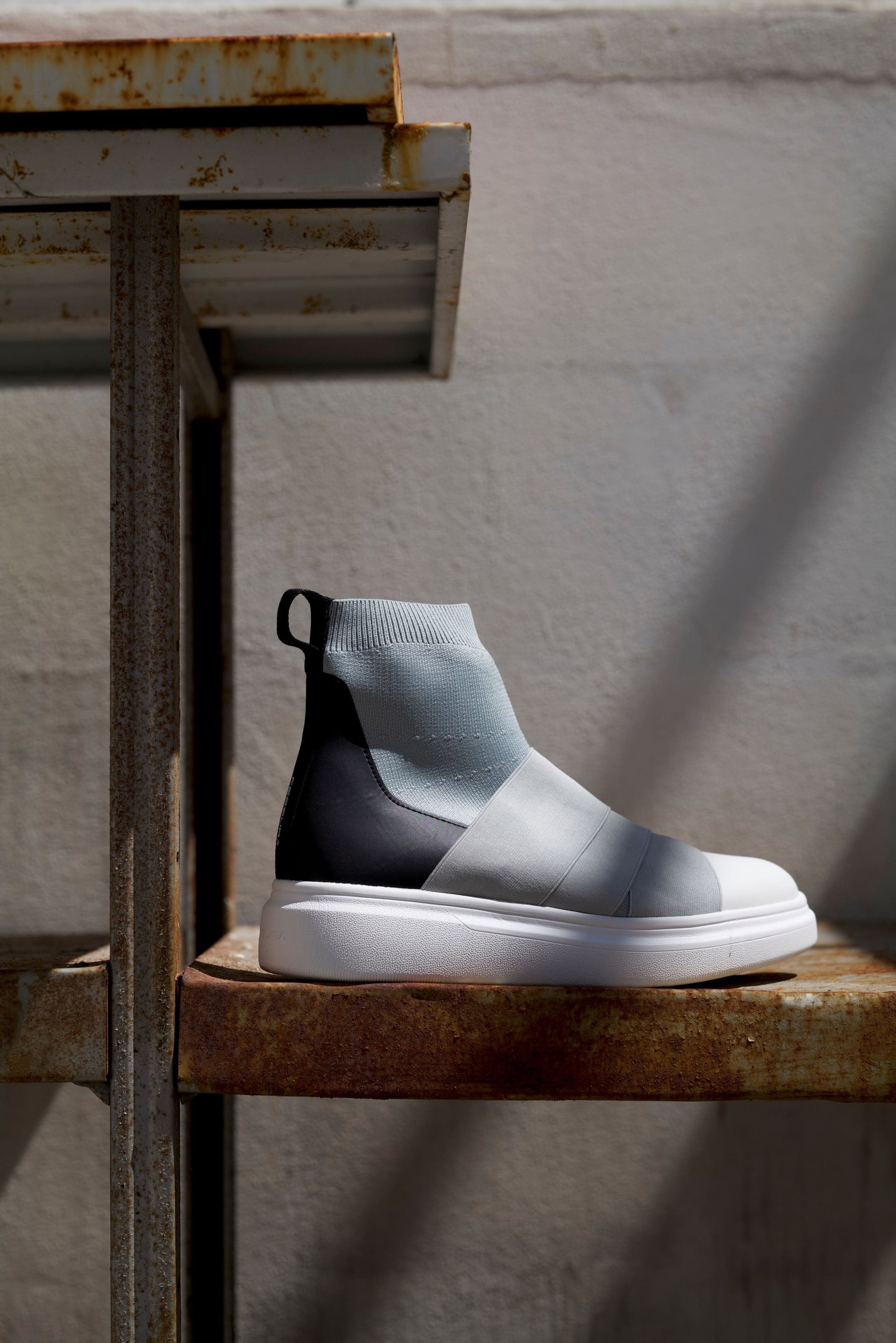 Edge Ankle