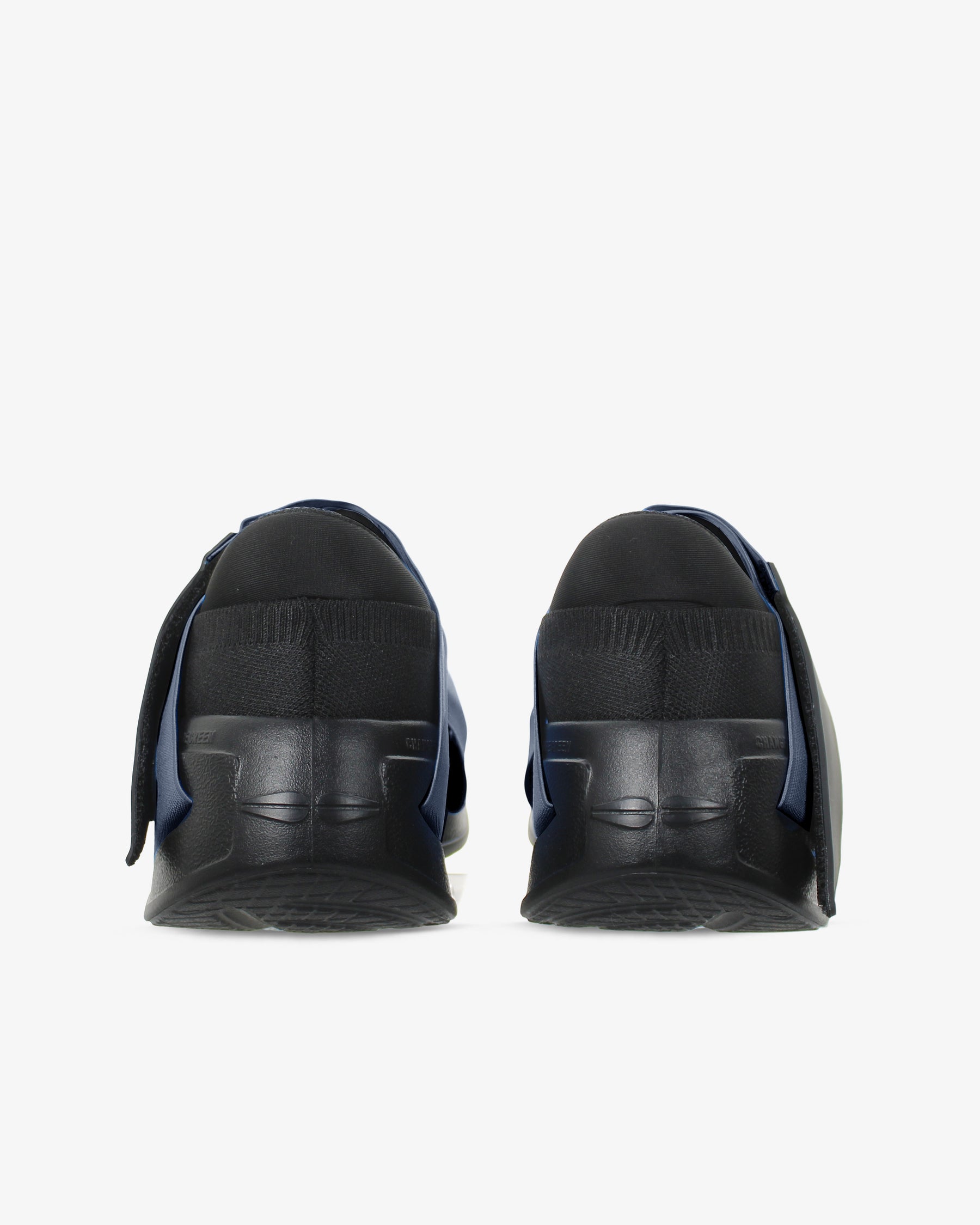 Change shoe